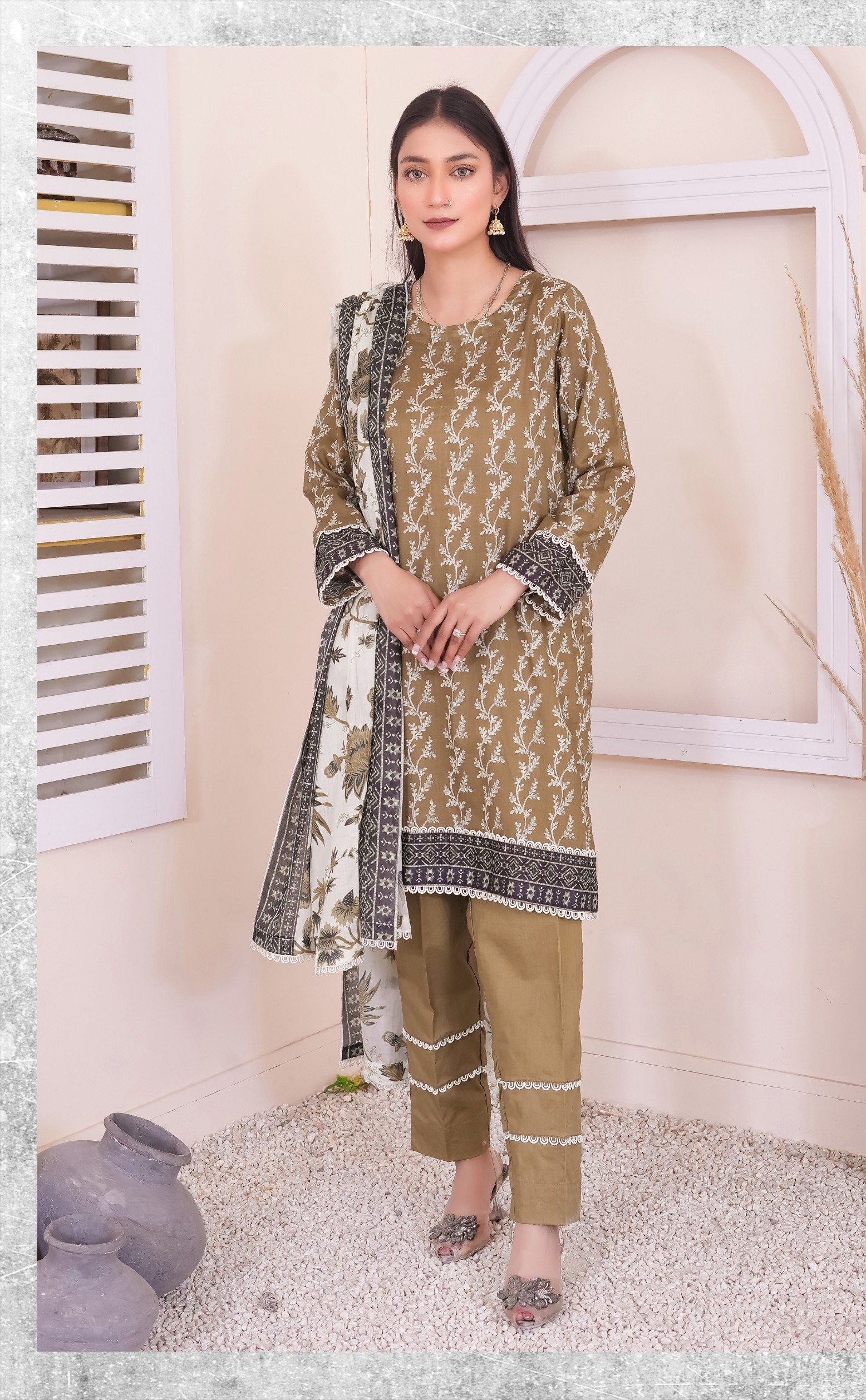 Glamorous by Bronze 3 Pcs lawn Suit