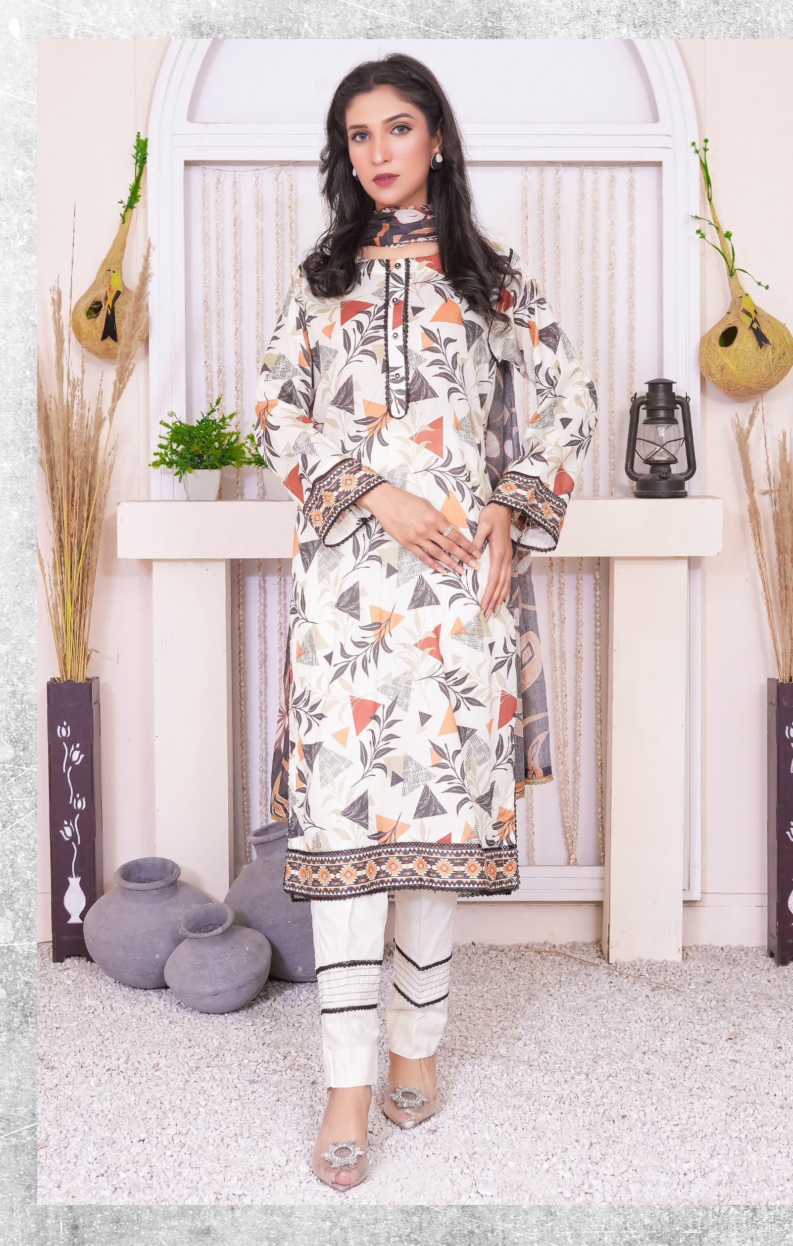 Glamorous by Bronze 3 Pcs lawn Suit