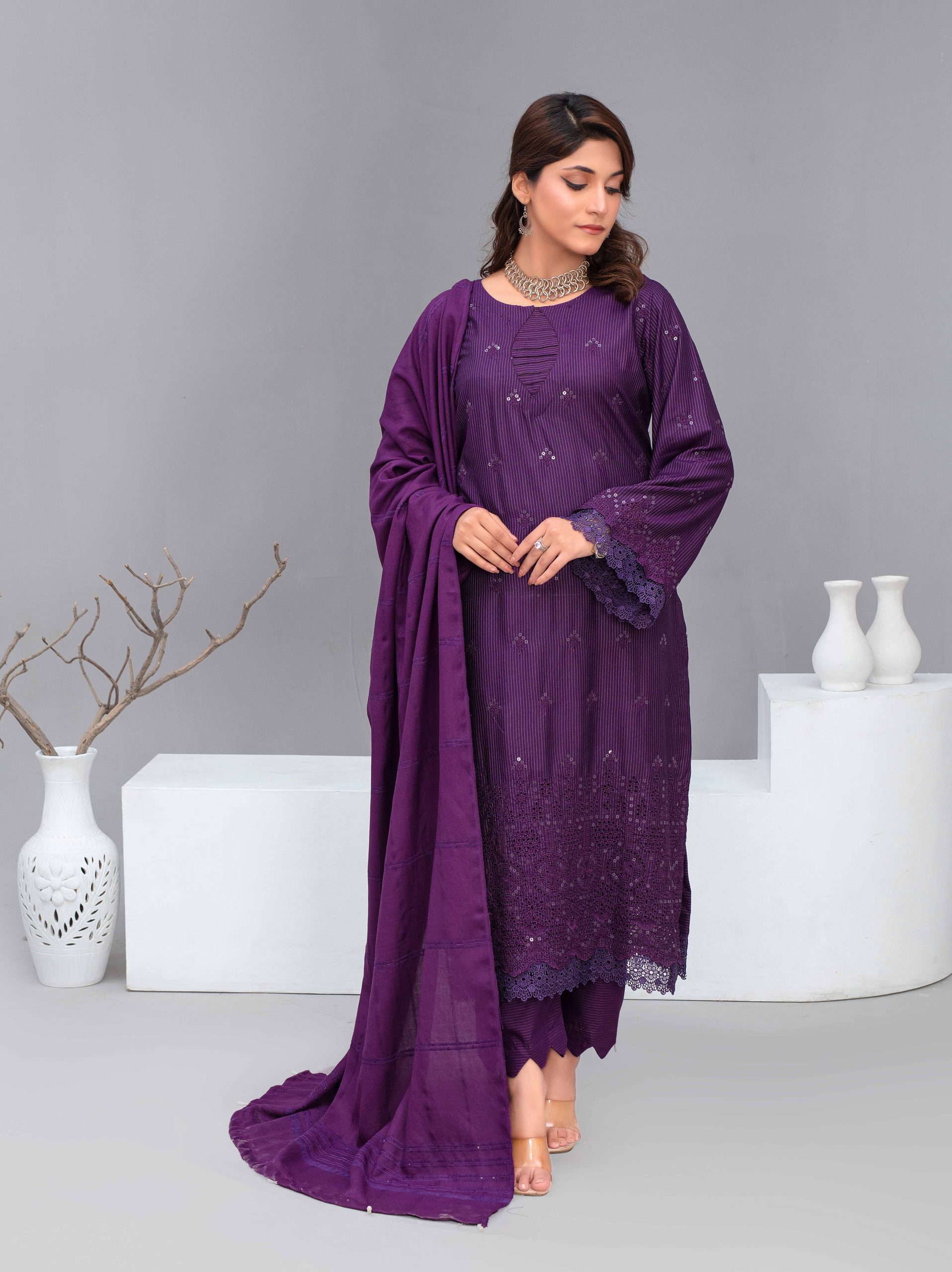 Nikhar by Fiza Noor embroidered Bana Dora Linen 3PC suit with velvet shawl and dyed trouser – wholesale winter collection
