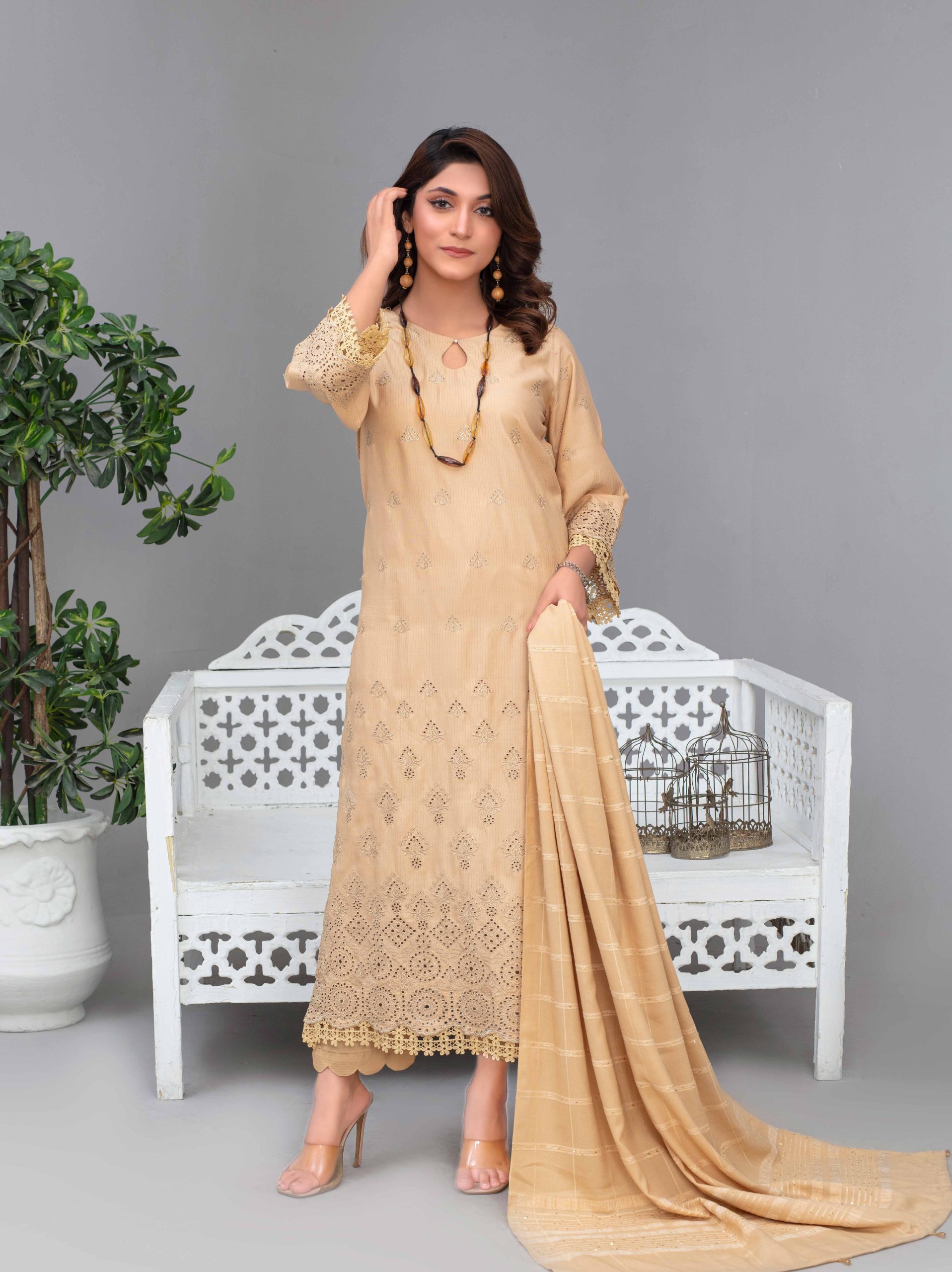 Nikhar by Fiza Noor embroidered Bana Dora Linen 3PC suit with velvet shawl and dyed trouser – wholesale winter collection