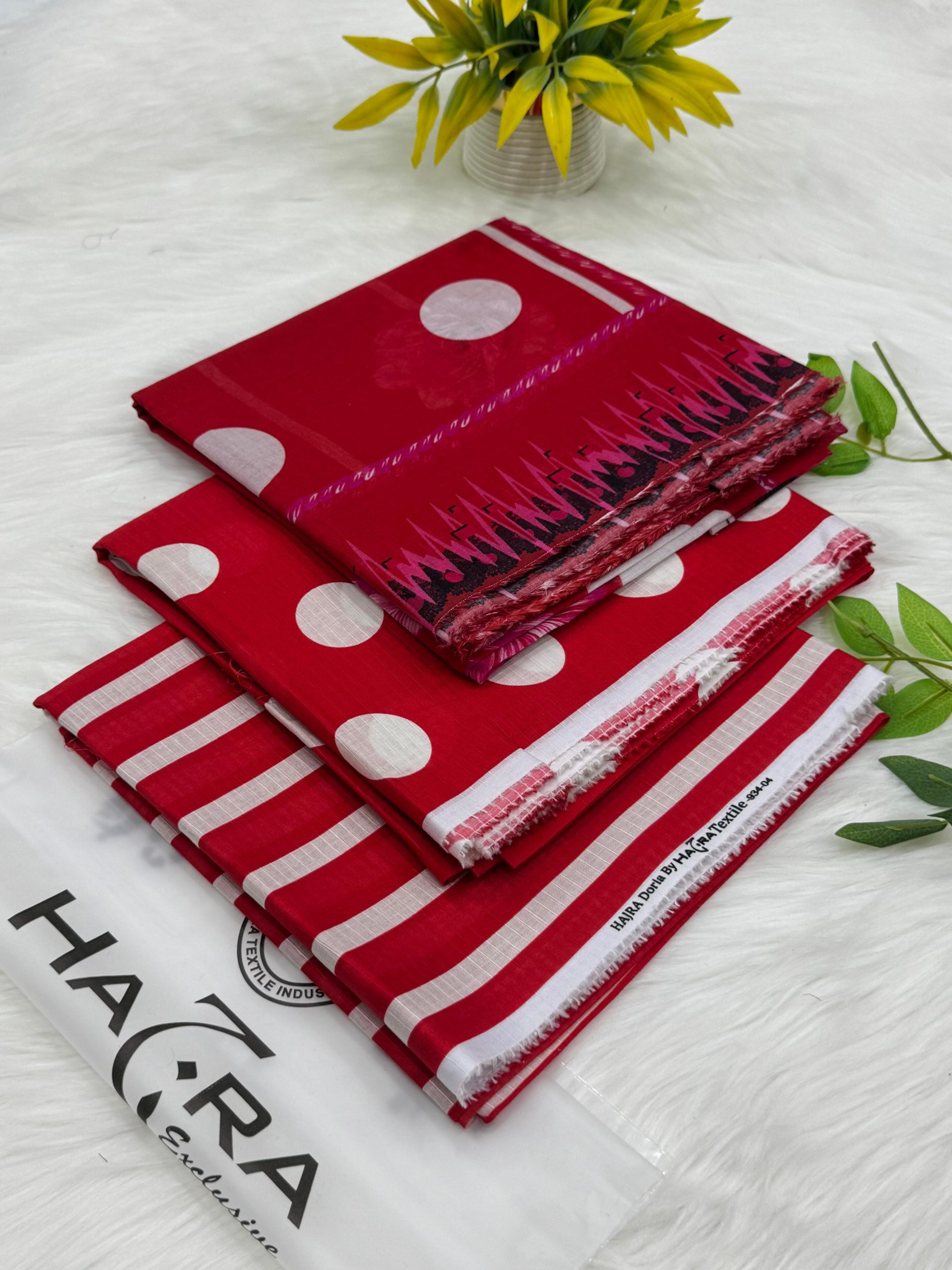 Hajra Banadora Polka Dots Lawn 3PC Wholesale Suit