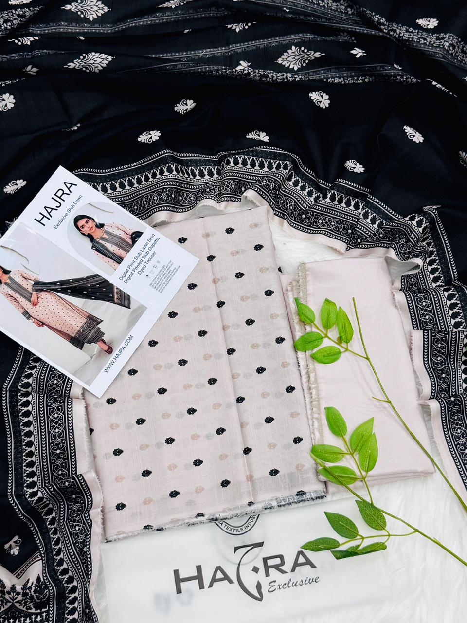 Hajra Slub Lawn 3PC With Slub Dupatta Wholesale Suit