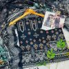 Nilofer Manan by Shariq Textile Lawn 3PC Wholesale Suit