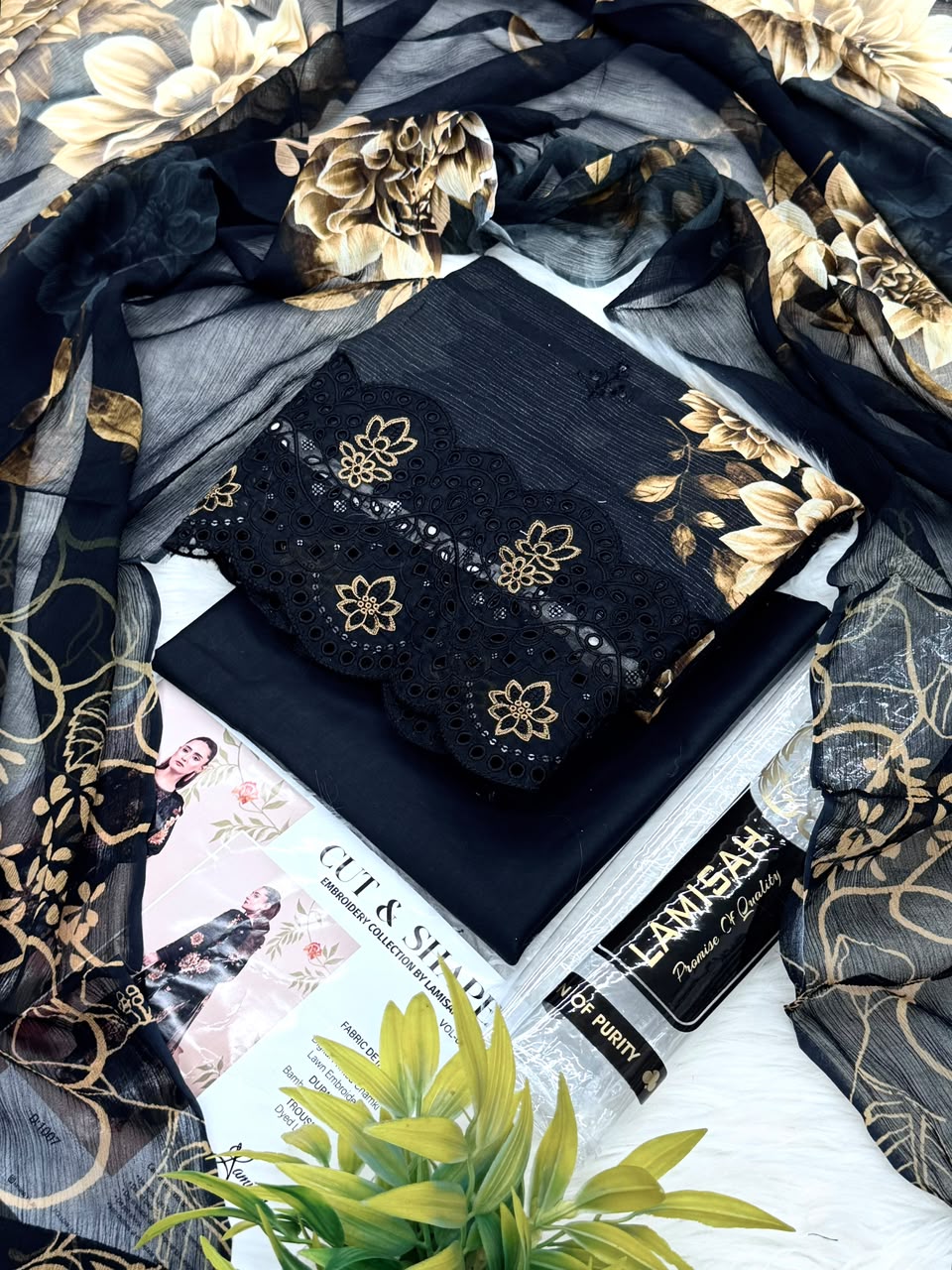 Cut And Shape Black Edition Lawn 3PC Wholesale Suit
